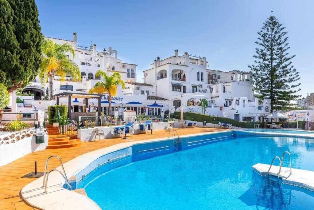 797 Hr - Pueblo Evita- Andalusian Apartment With Terrace. Benalmádena Exteriör bild